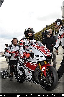 motogp_lorenzo_09_pays_bas_assen_2011.jpg
