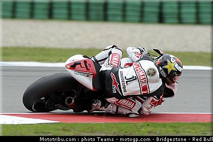 motogp_lorenzo_10_pays_bas_assen_2011.jpg