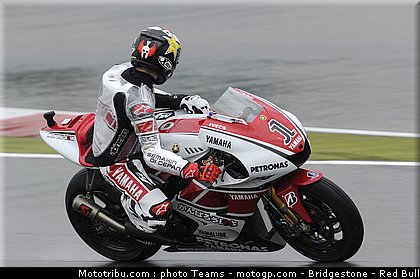 motogp_lorenzo_12_pays_bas_assen_2011.jpg