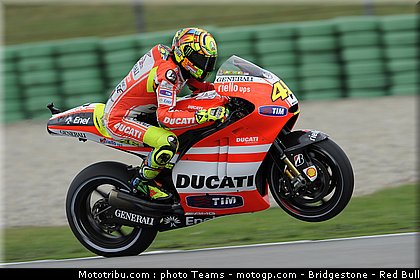 motogp_rossi_04_pays_bas_assen_2011.jpg