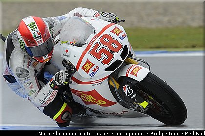 motogp_simoncelli_10_pays_bas_assen_2011.jpg