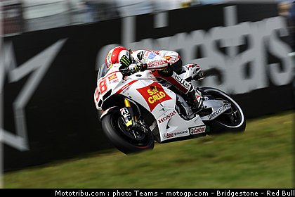 motogp_simoncelli_39_pays_bas_assen_2011.jpg