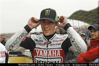 motogp_spies_16_pays_bas_assen_2011.jpg