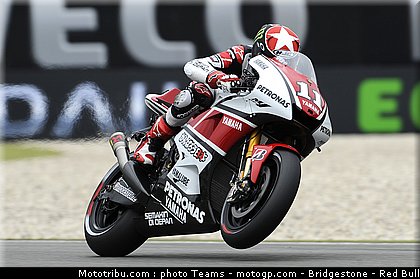 motogp_spies_17_pays_bas_assen_2011.jpg
