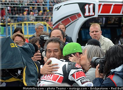 motogp_spies_29_pays_bas_assen_2011.jpg