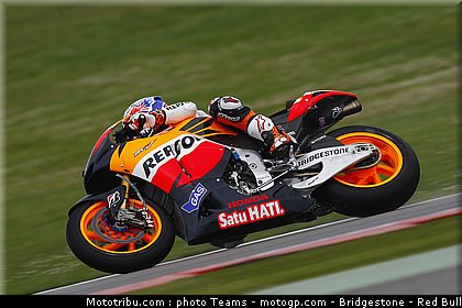 motogp_stoner_03_pays_bas_assen_2011.jpg