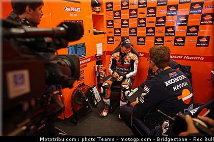 motogp_stoner_11_pays_bas_assen_2011.jpg