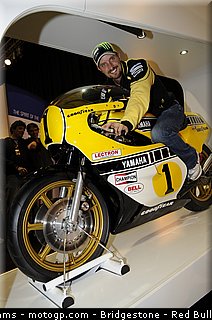 motogp_yamaha_cinquantenaire_12_pays_bas_assen_2011.jpg
