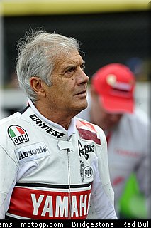 motogp_yamaha_cinquantenaire_17_pays_bas_assen_2011.jpg