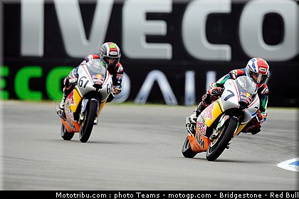 red_bull_rookies_cup_007_pays_bas_assen_2011.jpg