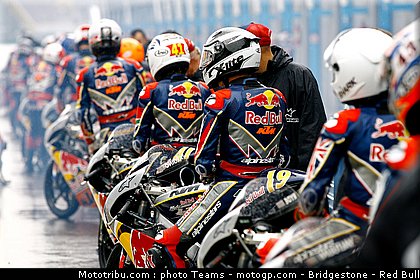 red_bull_rookies_cup_044_pays_bas_assen_2011.jpg