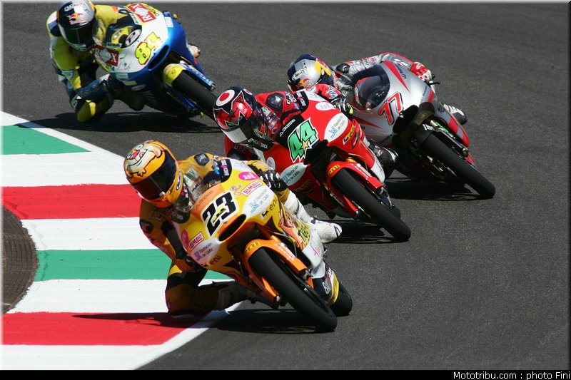 125_0021_italie_mugello_2011