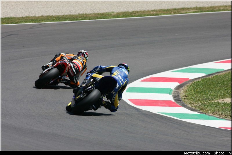 moto2_0009_italie_mugello_2011