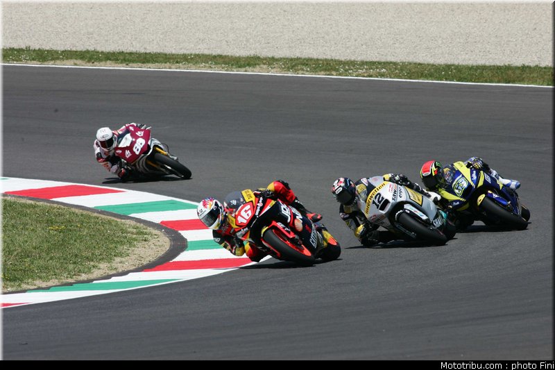 moto2_0017_italie_mugello_2011