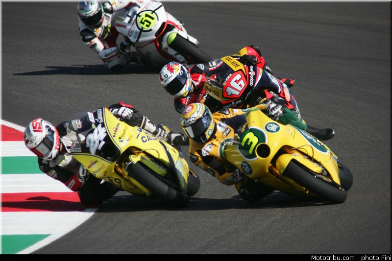 moto2_0033_italie_mugello_2011