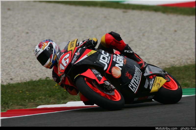 moto2_cluzel_0003_italie_mugello_2011
