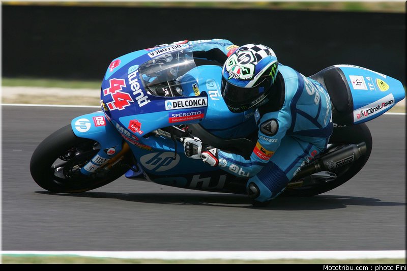moto2_espargaro_p_0001_italie_mugello_2011