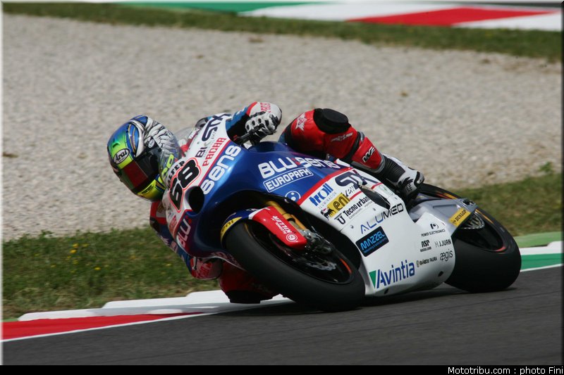 moto2_hernandez_y_0002_italie_mugello_2011
