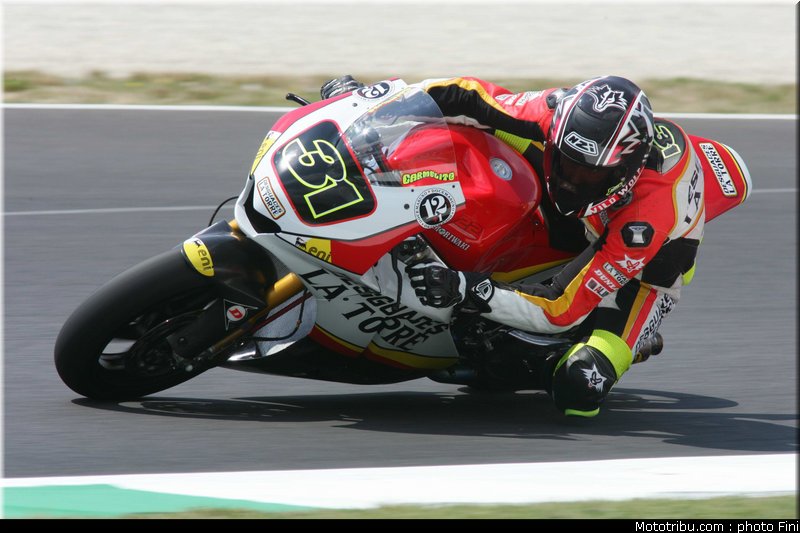 moto2_morales_0001_italie_mugello_2011