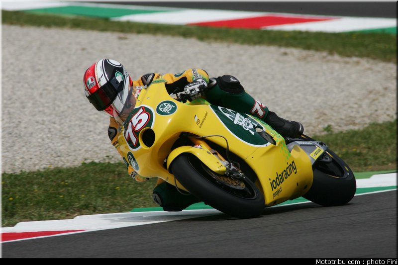 moto2_pasini_0004_italie_mugello_2011