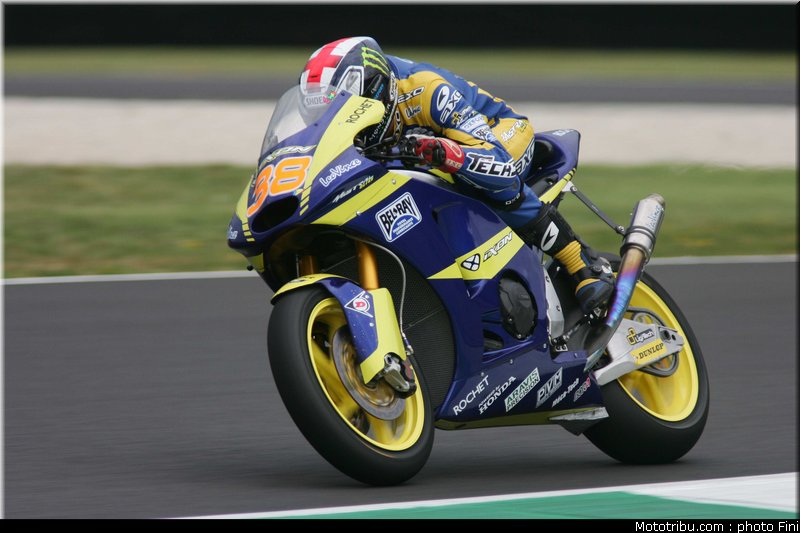 moto2_smith_0001_italie_mugello_2011