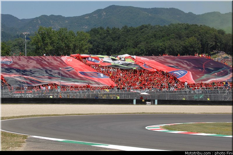 motogp_ambiance_0017_italie_mugello_2011