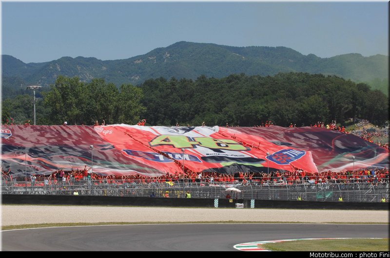 motogp_ambiance_0019_italie_mugello_2011