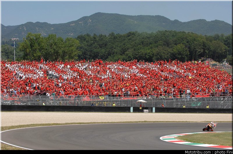 motogp_ambiance_0023_italie_mugello_2011