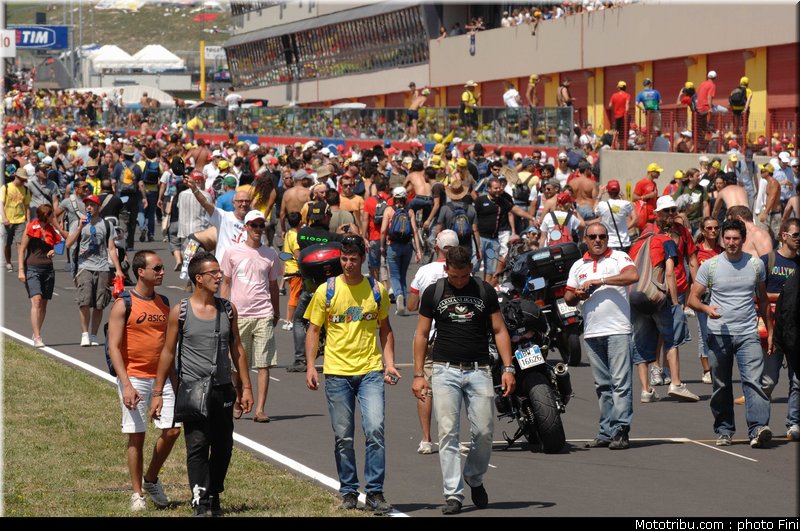 motogp_ambiance_0026_italie_mugello_2011