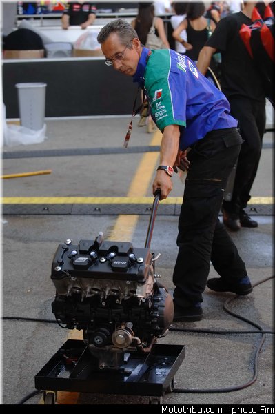 motogp_ambiance_0040_italie_mugello_2011