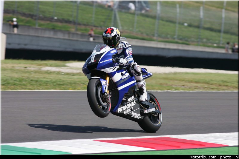 motogp_lorenzo_0007_italie_mugello_2011