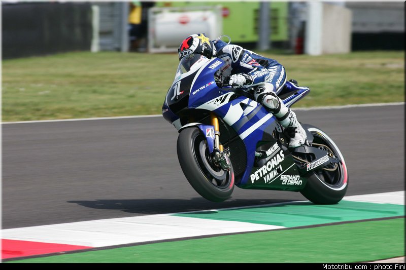 motogp_lorenzo_0008_italie_mugello_2011