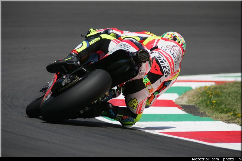 motogp_rossi_0011_italie_mugello_2011