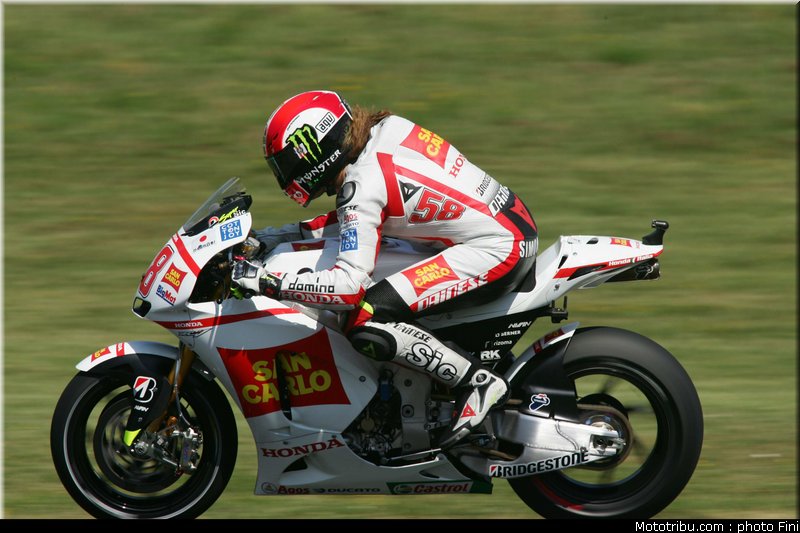 motogp_simoncelli_0002_italie_mugello_2011