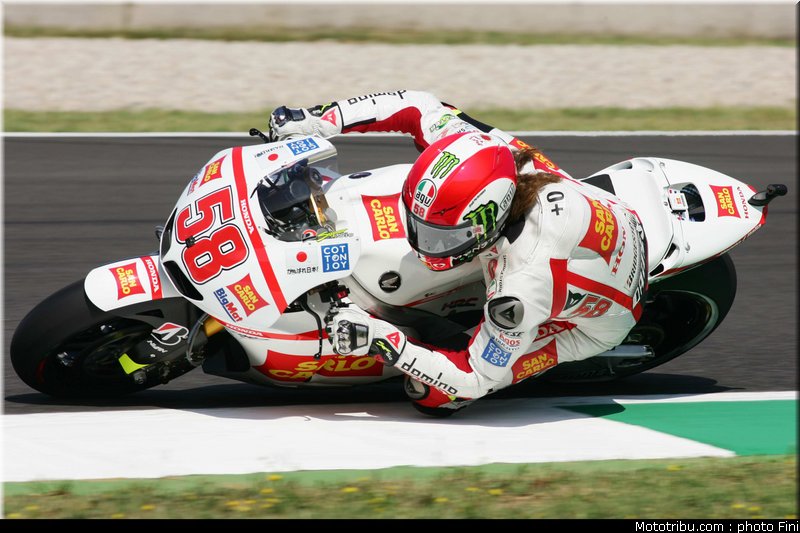 motogp_simoncelli_0003_italie_mugello_2011