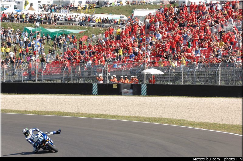 motogp_spies_0001_italie_mugello_2011