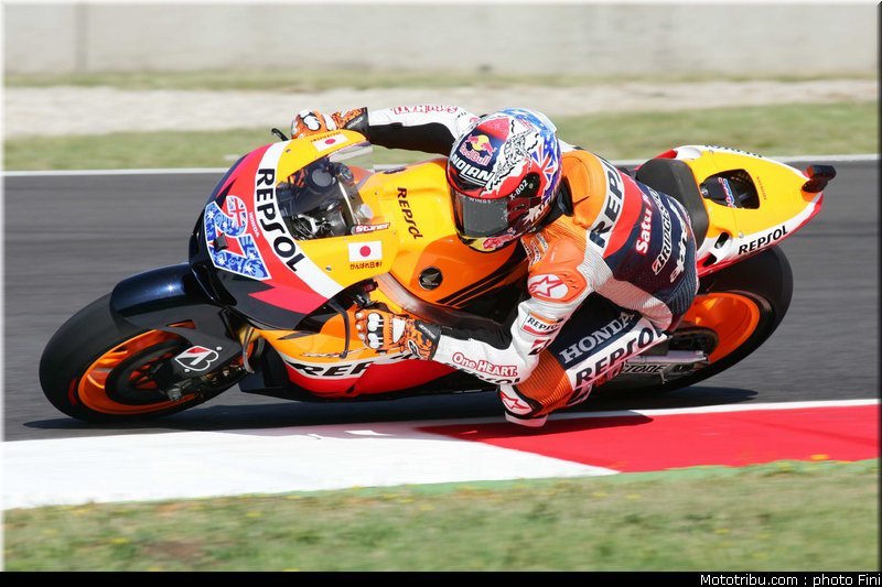 motogp_stoner_0001_italie_mugello_2011