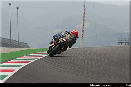 moto2_0028_italie_mugello_2011.jpg