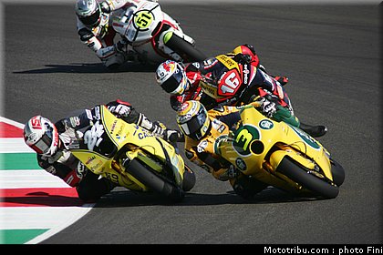 moto2_0033_italie_mugello_2011.jpg