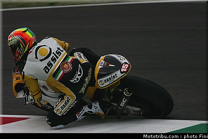 moto2_de_angelis_0003_italie_mugello_2011.jpg