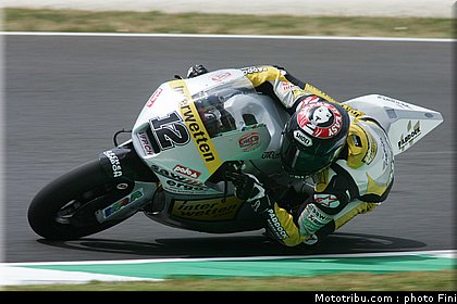 moto2_luthi_0002_italie_mugello_2011.jpg