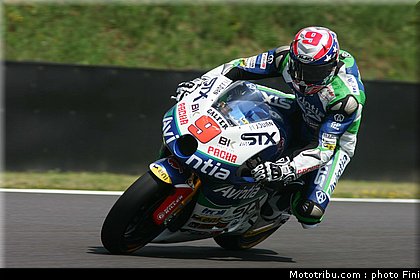 moto2_noyes_0001_italie_mugello_2011.jpg