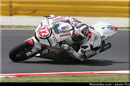 moto2_takahashi_0002_italie_mugello_2011.jpg