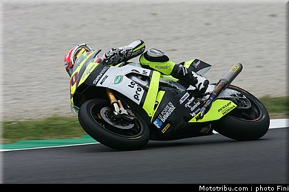 moto2_tarozzi_0002_italie_mugello_2011.jpg