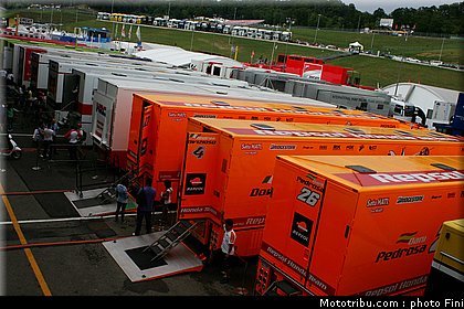 motogp_ambiance_0031_italie_mugello_2011.JPG