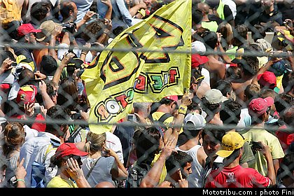 motogp_ambiance_0039_italie_mugello_2011.JPG