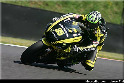 motogp_crutchlow_0001_italie_mugello_2011.jpg