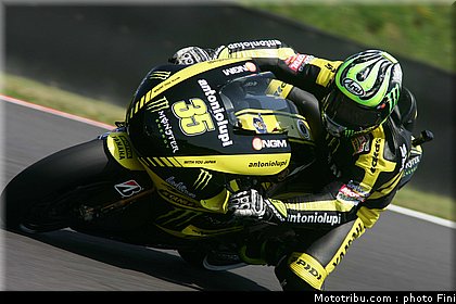 motogp_crutchlow_0002_italie_mugello_2011.jpg