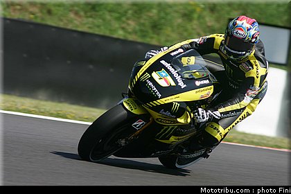 motogp_edwards_0001_italie_mugello_2011.jpg
