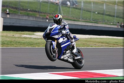 motogp_lorenzo_0007_italie_mugello_2011.jpg